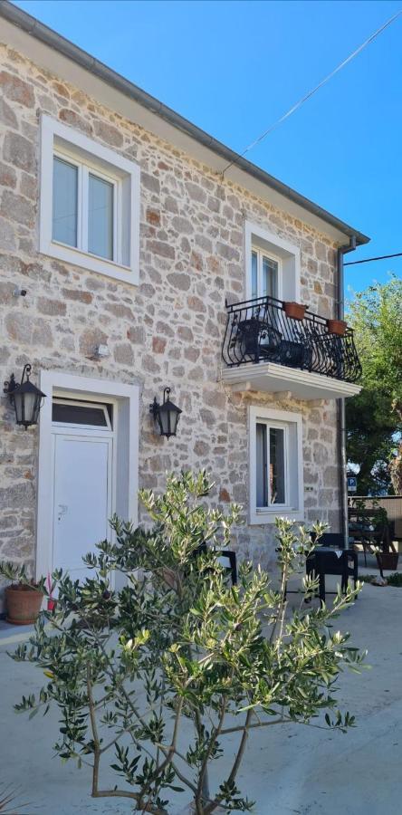 Boutique Vila Marijini Dvori Tribalj Exteriér fotografie