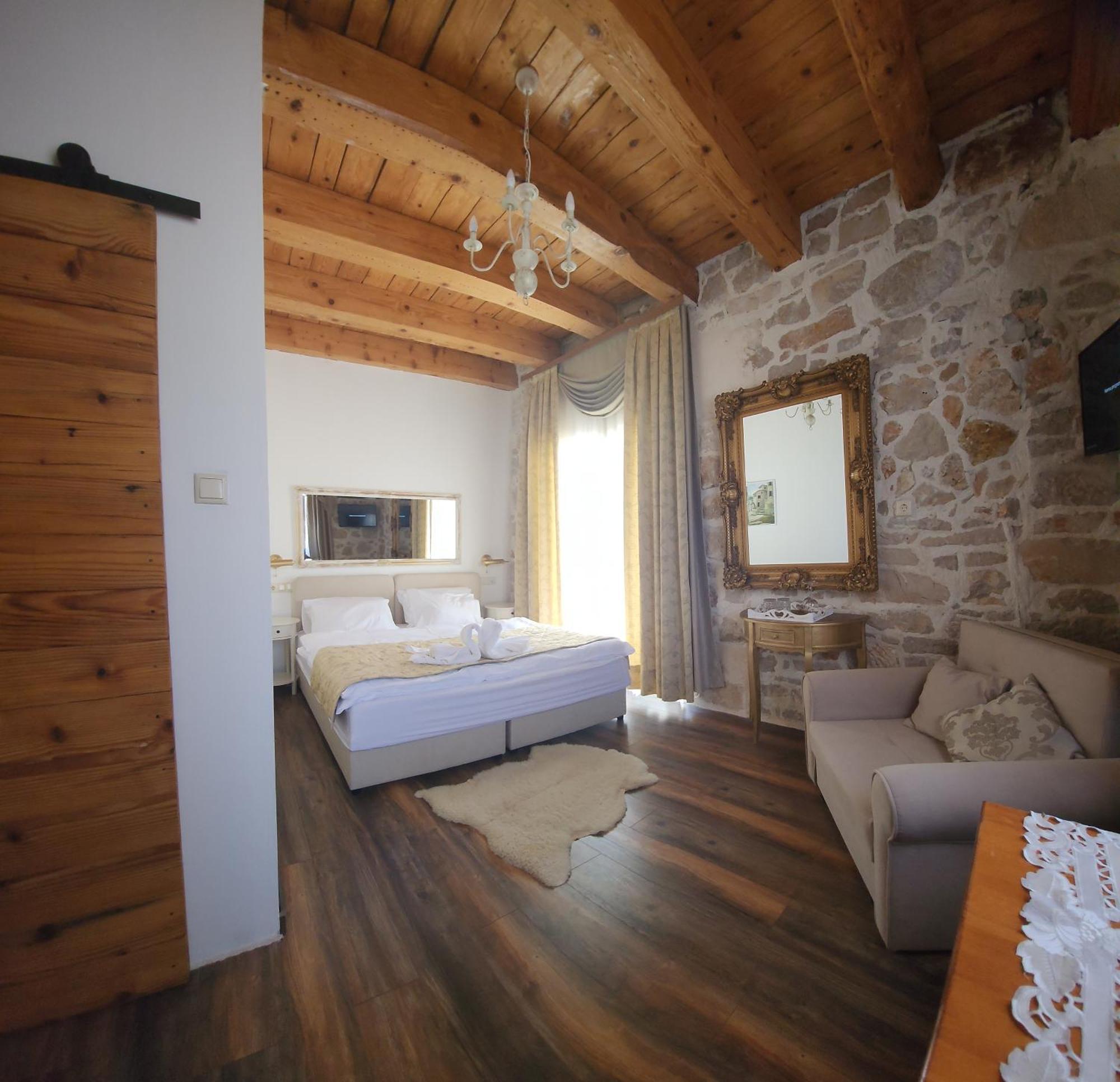 Boutique Vila Marijini Dvori Tribalj Pokoj fotografie